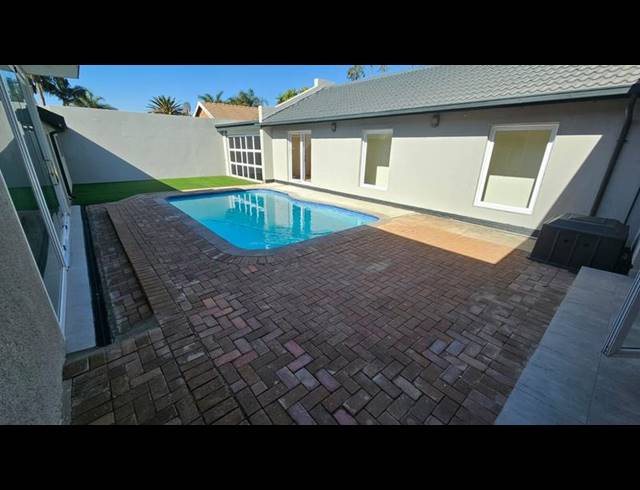 5 BEDROOM HOUSE FOR SALE IN WIERDA PARK